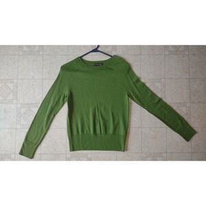 Banana Republic green sweater size medium 100% Merino wool.